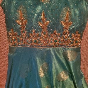 Beautiful green and gold Chrystal handmade Gown, 26 in girls